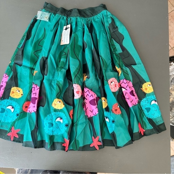 The Oblong Box Shop Puffer Fish Skirt Tiki Beach Pinup Small Midi Retro Starfish - Picture 11 of 16
